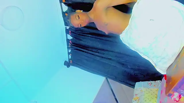 Keily_Tsx1 ওয়েবক্যাম শো