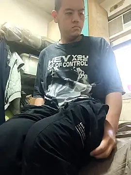 Eggyolk725 Pertunjukan Webcam