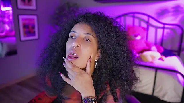 Chat XXX en directo de Millie_Volturi