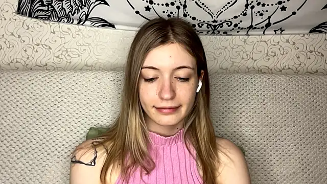 Shinin_Robi's Webcam Show