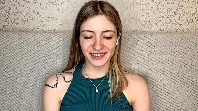 Shinin_Robi Adlı Modelin Canlı XXX Sohbeti
