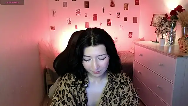 הופעת וובקאם של Vanessa_LimX
