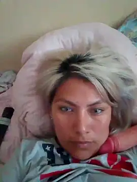 Aurora3xxx's Webcam Show