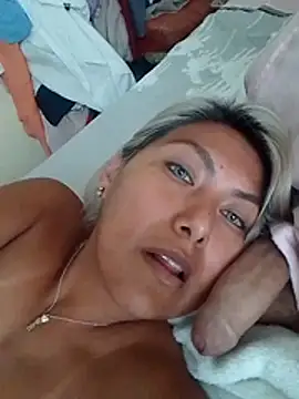 Chat XXX en directo de Aurora3xxx