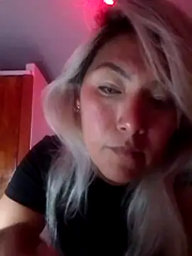 Chatroom XXX en direct de Aurora3xxx