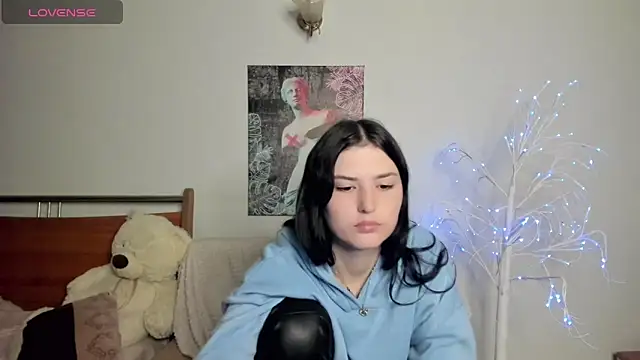 Kira_Devi 网络视讯表演