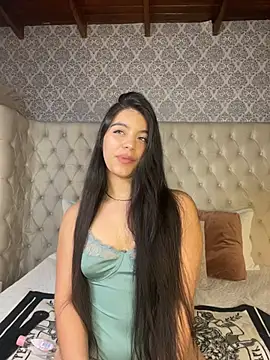 Amel_Rosse – Live XXX-chat