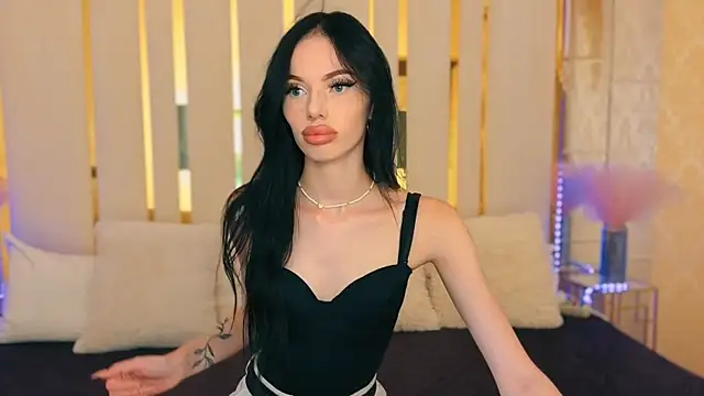 Samanta_BredShow: онлайн-секс-чат