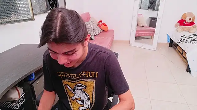 Pokazy przed kamerką – Liamdelrey