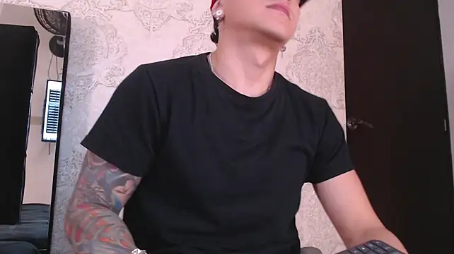 Вебкам-шоу Tony_Viera_