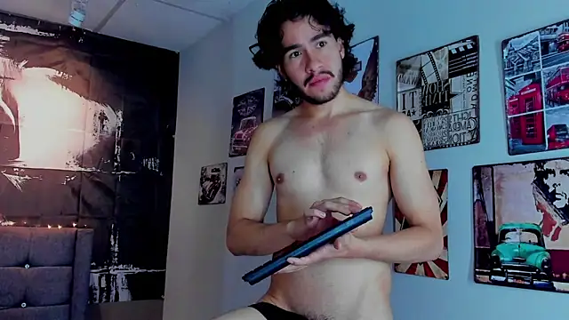 theo_riviera Webcam Show