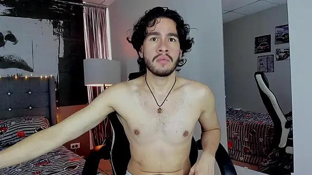 theo_riviera Webcam show