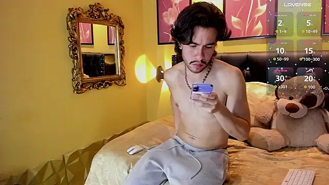 عرض كام theo_riviera