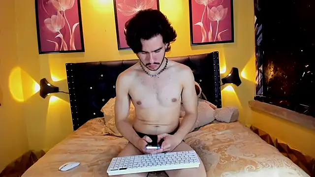 theo_riviera Webcamshow