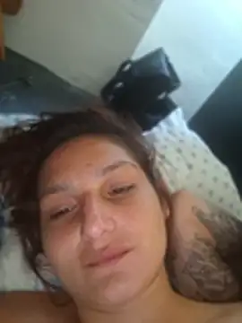 MONICACZECh Chat XXX in diretta