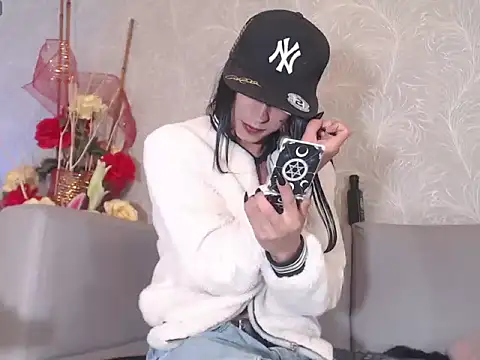 megan_queen12's Webcam Show