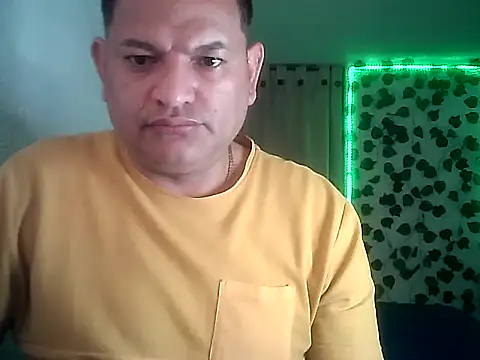 Alessandro-luxe – webcam-show