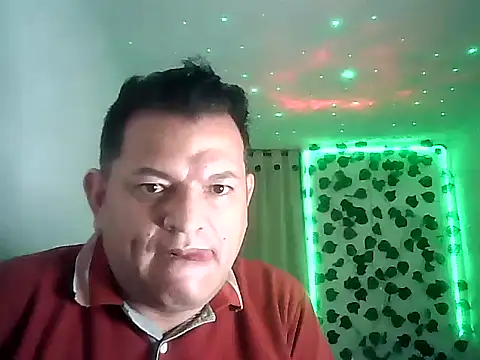 Alessandro-luxe webkamerás műsora