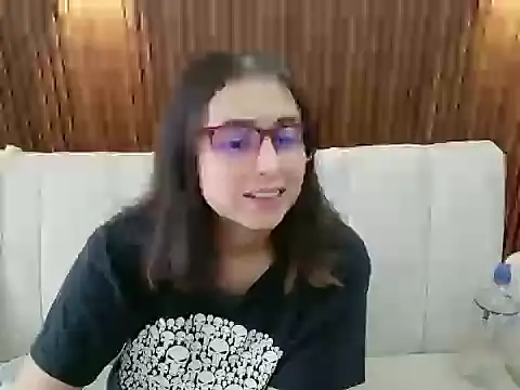feelena_mysoull Webcam Show