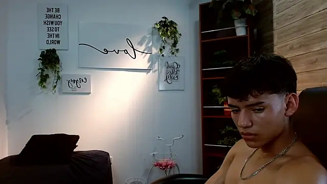 Ryan_grayx 在線直播表演