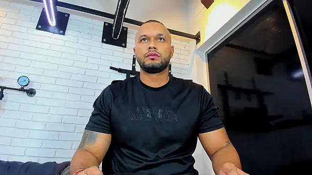 CharlieGrifinX Show Webcam