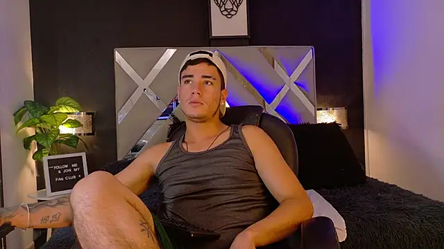 Alex-Rodriguezz 网络视讯表演