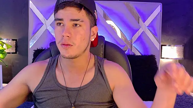 Alex-Rodriguezz's Webcam Show