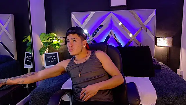 Alex-Rodriguezz webkamerás műsora