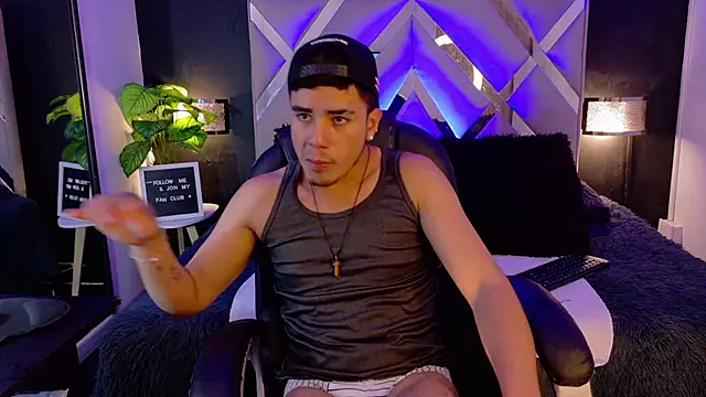 Alex-Rodriguezz Webcamshow