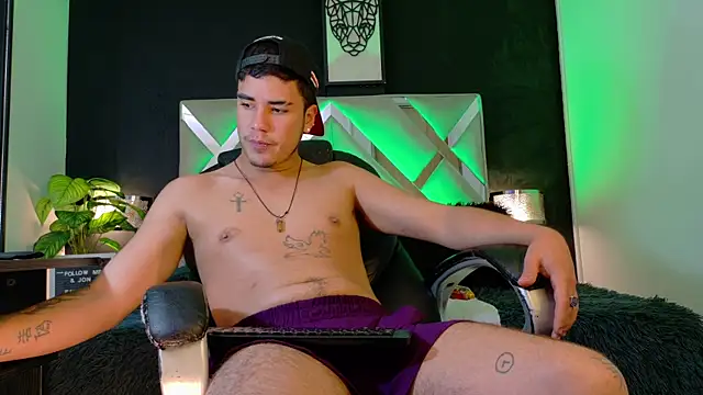 Alex-Rodriguezz ওয়েবক্যাম শো