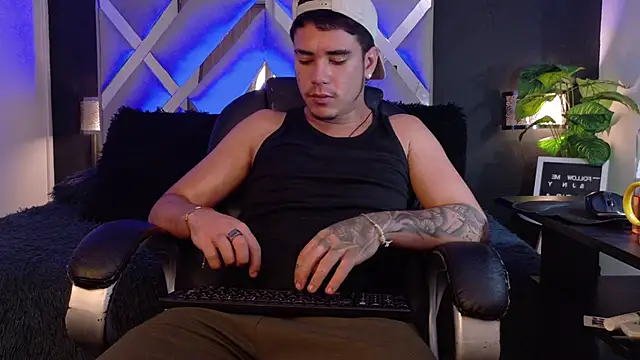 Alex-Rodriguezz webcam show