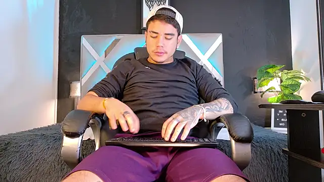 Webkamerová show Alex-Rodriguezz