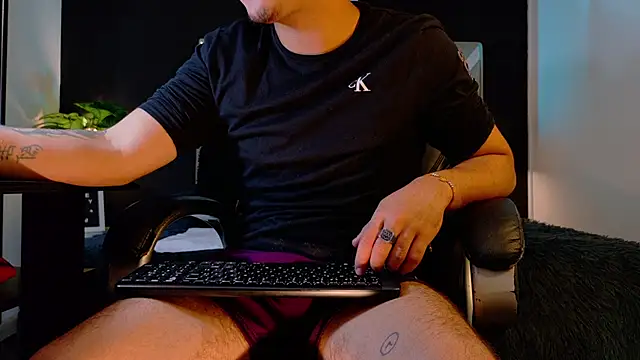 Alex-Rodriguezz Webcam-Show