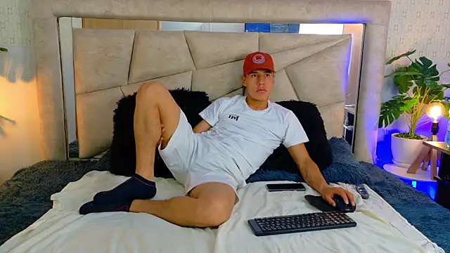 AlexAndAlbert Pertunjukan Webcam