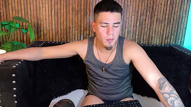 AlexAndAlbert webcam show