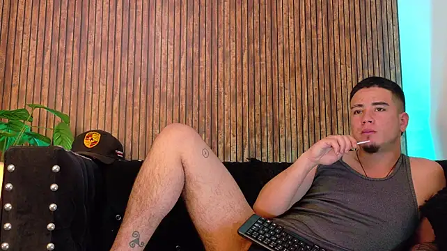Pertunjukan Kamera Web AlexAndAlbert