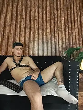 AlexAndAlbert Pertunjukan Webcam