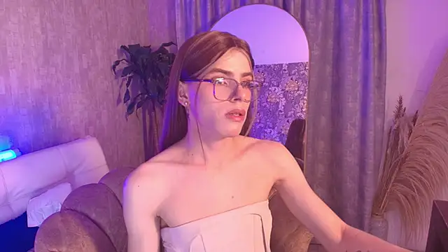 zarina_winslown Webbikameraesitys