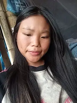 Chat soba uživo modela Nhinhi_su