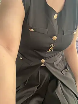 دردشة LinaSexxyy الجنسية المباشرة