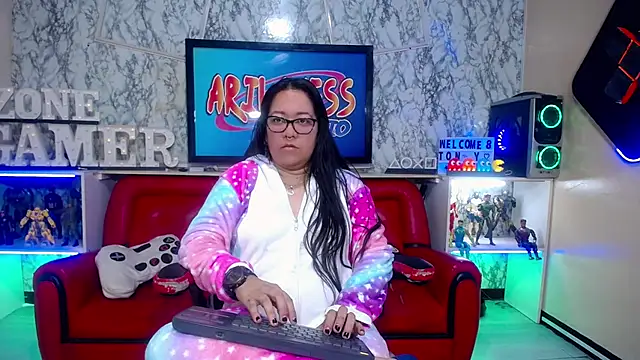 دردشة Xander_Taylor__ الجنسية المباشرة