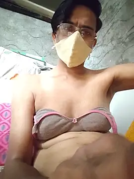 bottom_monty Webcam show