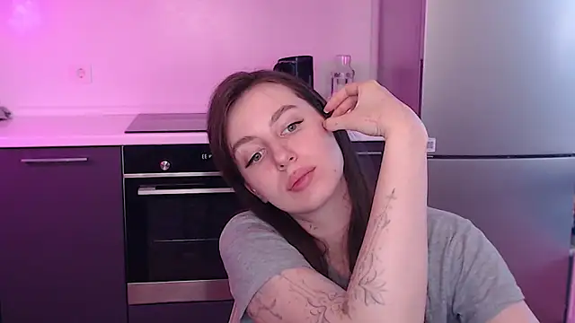 MuseMia XXX чат на живо