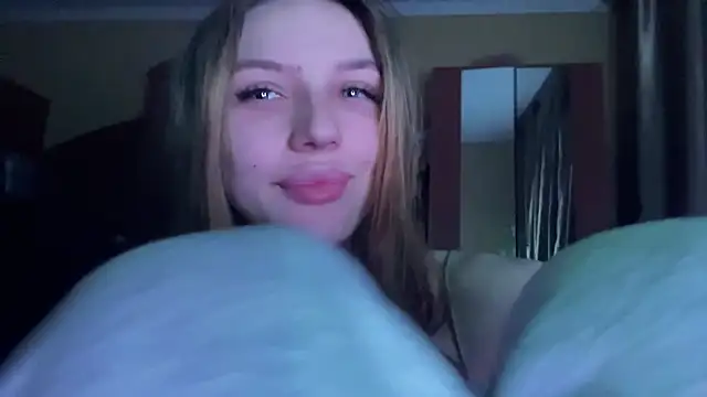 xXMelanieseXx Adlı Modelin Canlı XXX Sohbeti