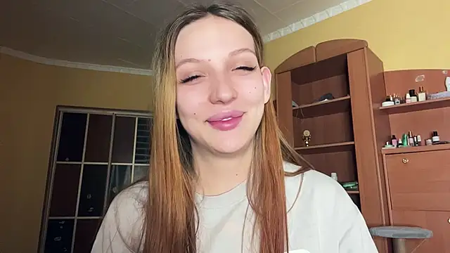 xXMelanieseXx: онлайн-секс-чат