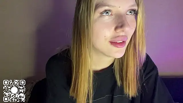 xXMelanieseXx's Live XXX Chat