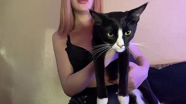 دردشة xXMelanieseXx الجنسية المباشرة