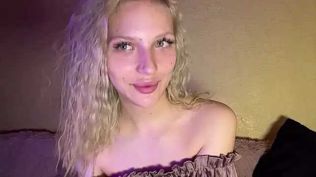 xXMelanieseXx 라이브 XXX 채팅