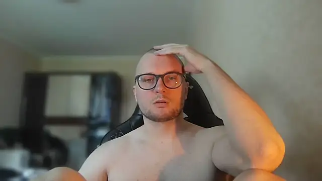 k8mura Show Webcam