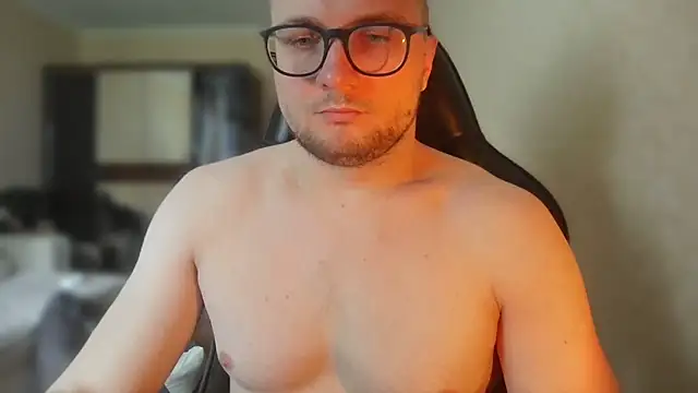 k8mura webkamerás műsora